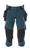 17049-311-09 Pantalones ¾, bolsillos tipo funda - negro