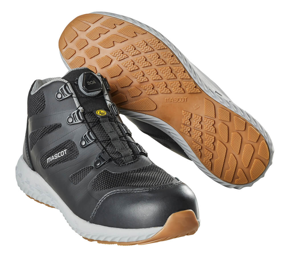 F0302-946-09 Botas de seguridad - negro